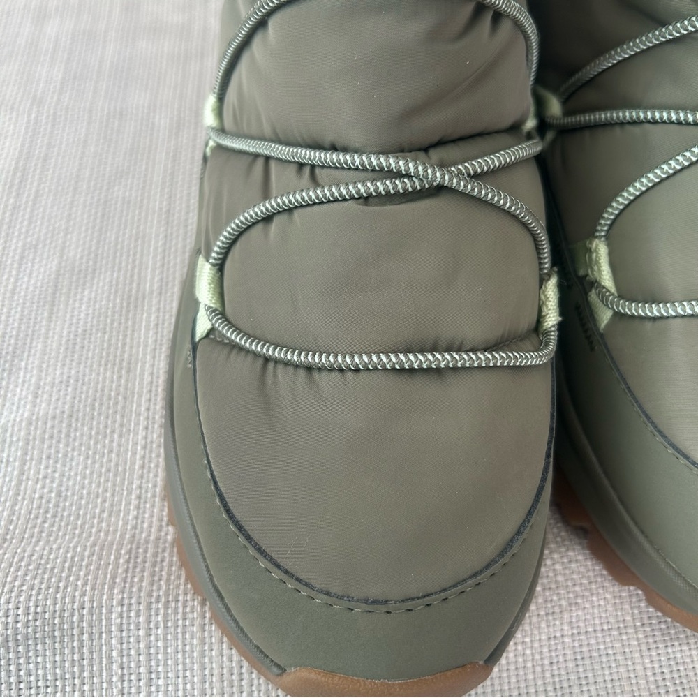 UGG YOSE PUFFER MID WATERPROOF BOOT - Picture 5 of 9